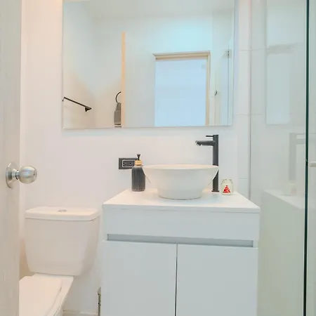 Apartamento En Con Vista Al Mar *